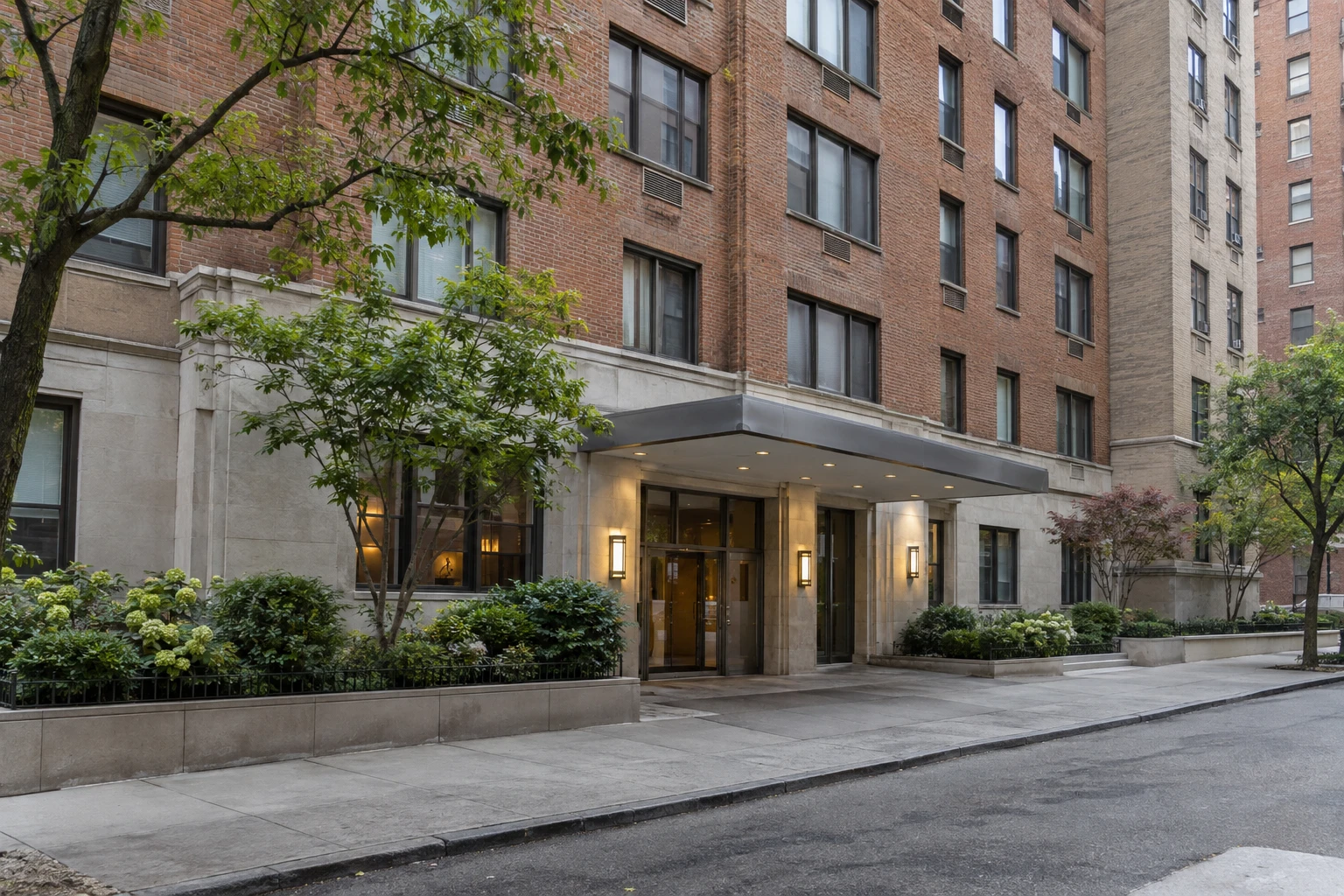 Senior Living Roofing in Manhattan, NY