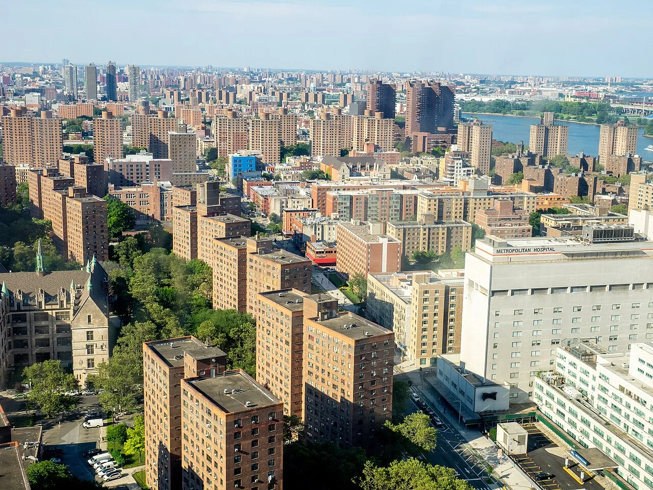 Commercial Roofing in East Harlem, Manhattan, NY
