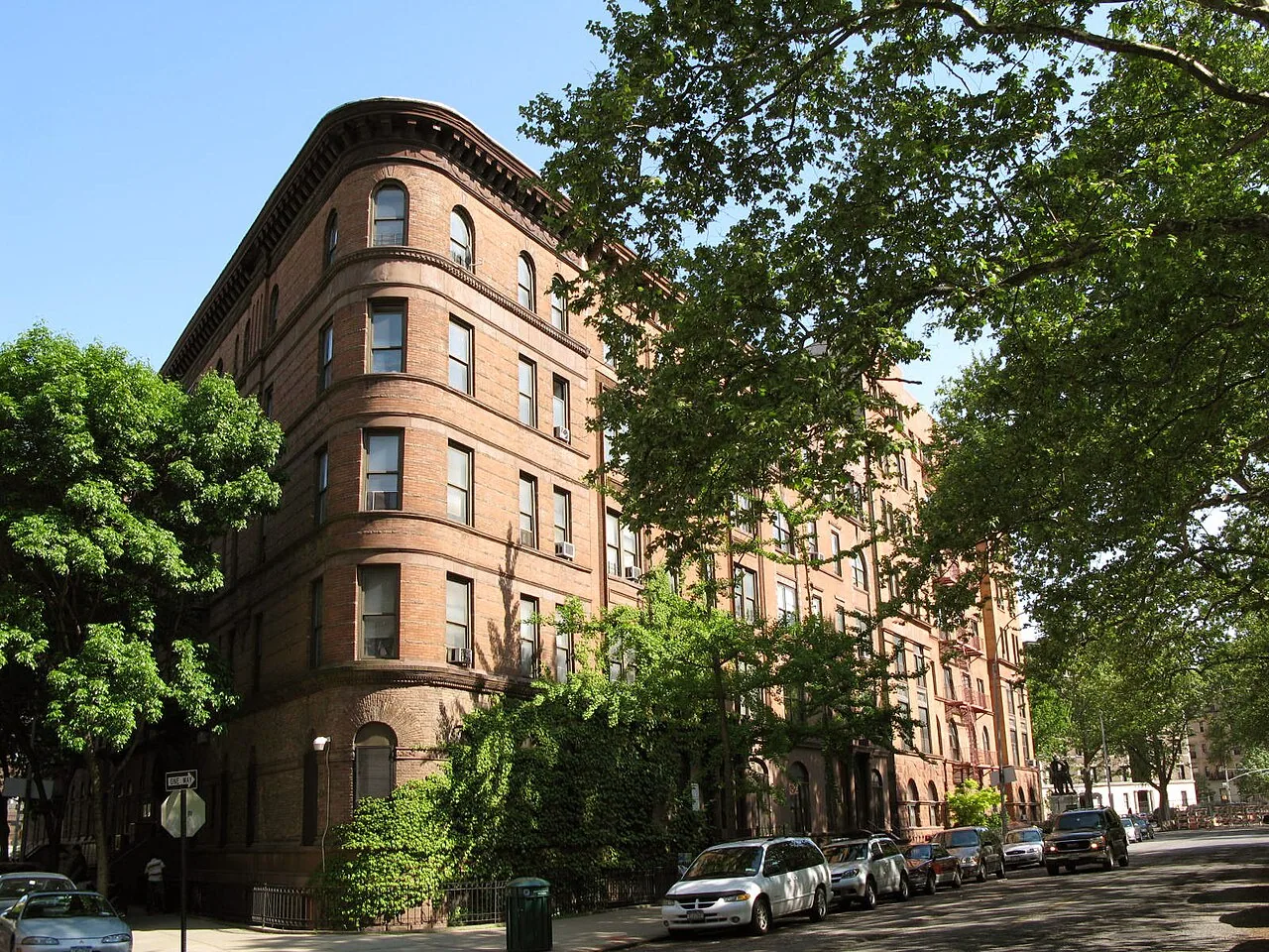 Commercial Roofing in Harlem, Manhattan, NY